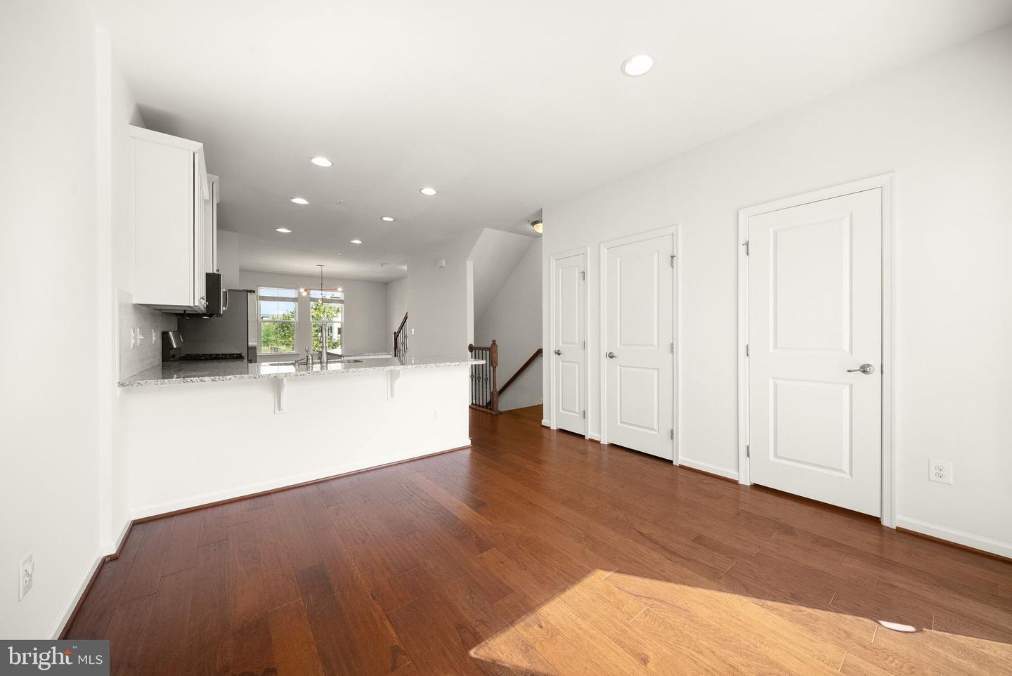 43407 Southland St Property Photo 14