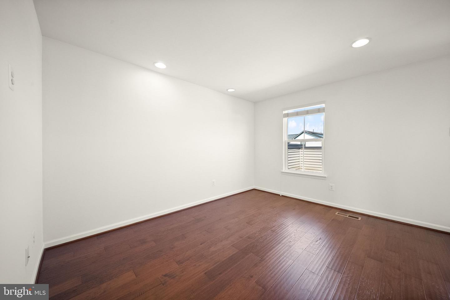 43407 Southland St Property Photo 38