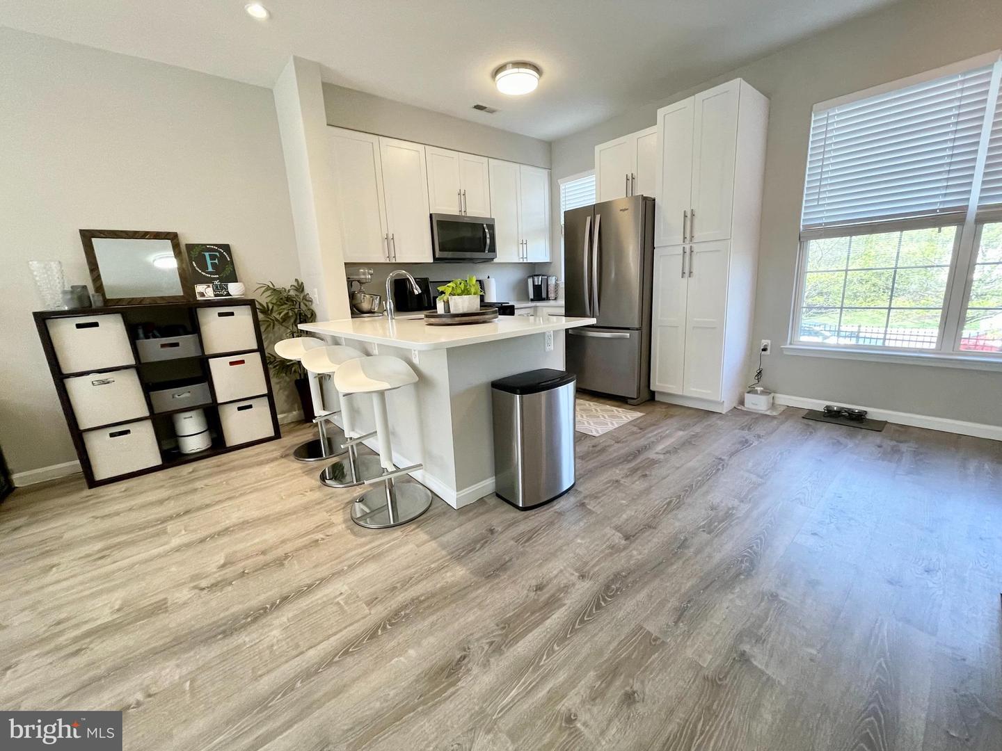 23052 Fontwell Sq Property Photo 8