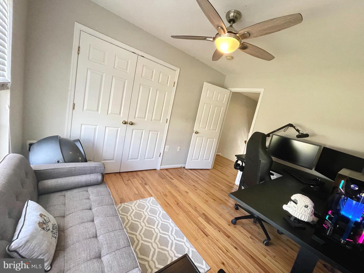 23052 Fontwell Sq Property Photo 24