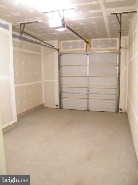 42577 Burbank Ter Property Photo 13