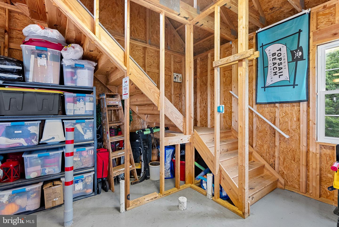 12179 Enfield Ln Property Photo 43