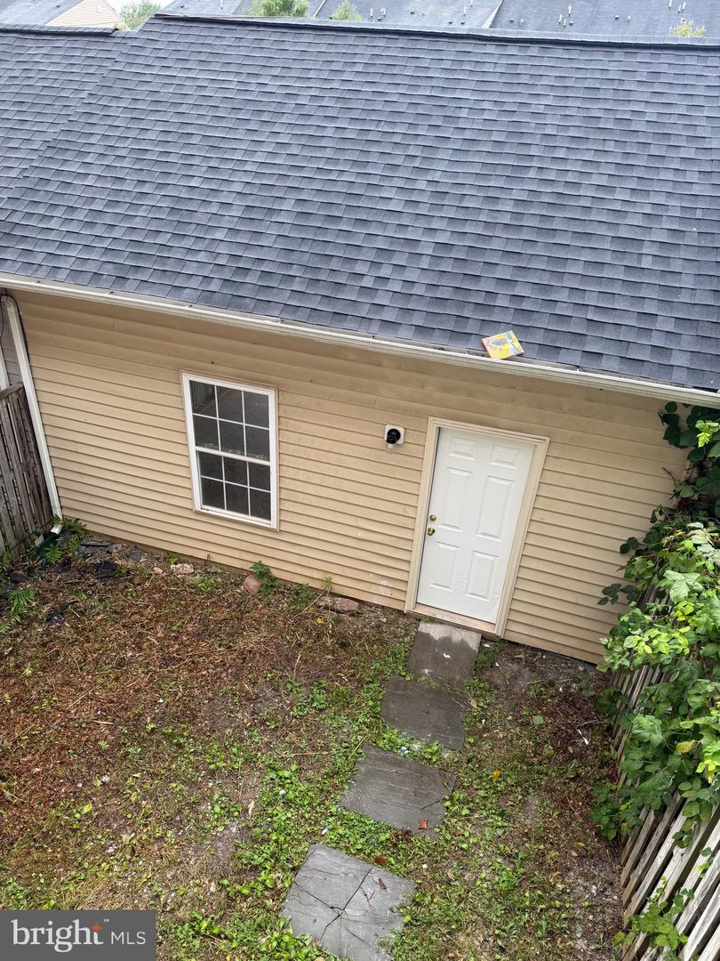 22905 Benson Ter Property Photo 13
