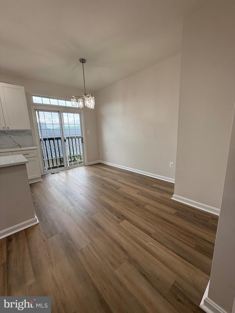 22905 Benson Ter Property Photo 28