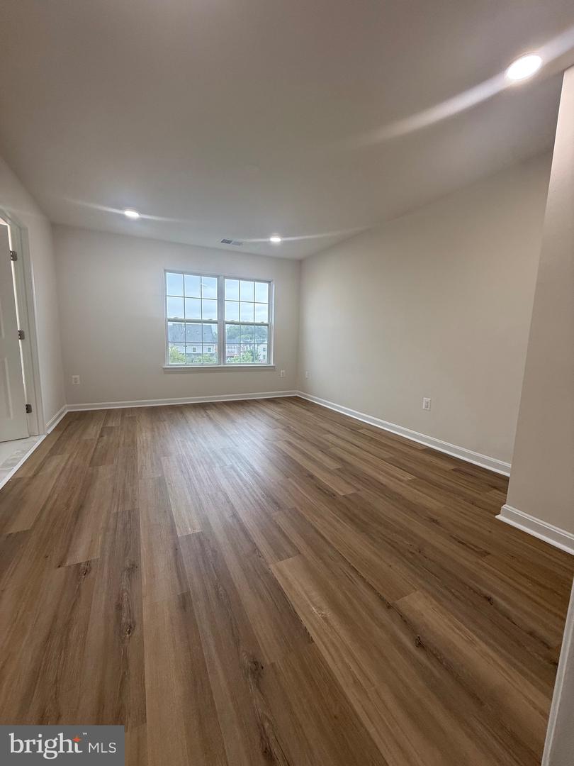 22905 Benson Ter Property Photo 33