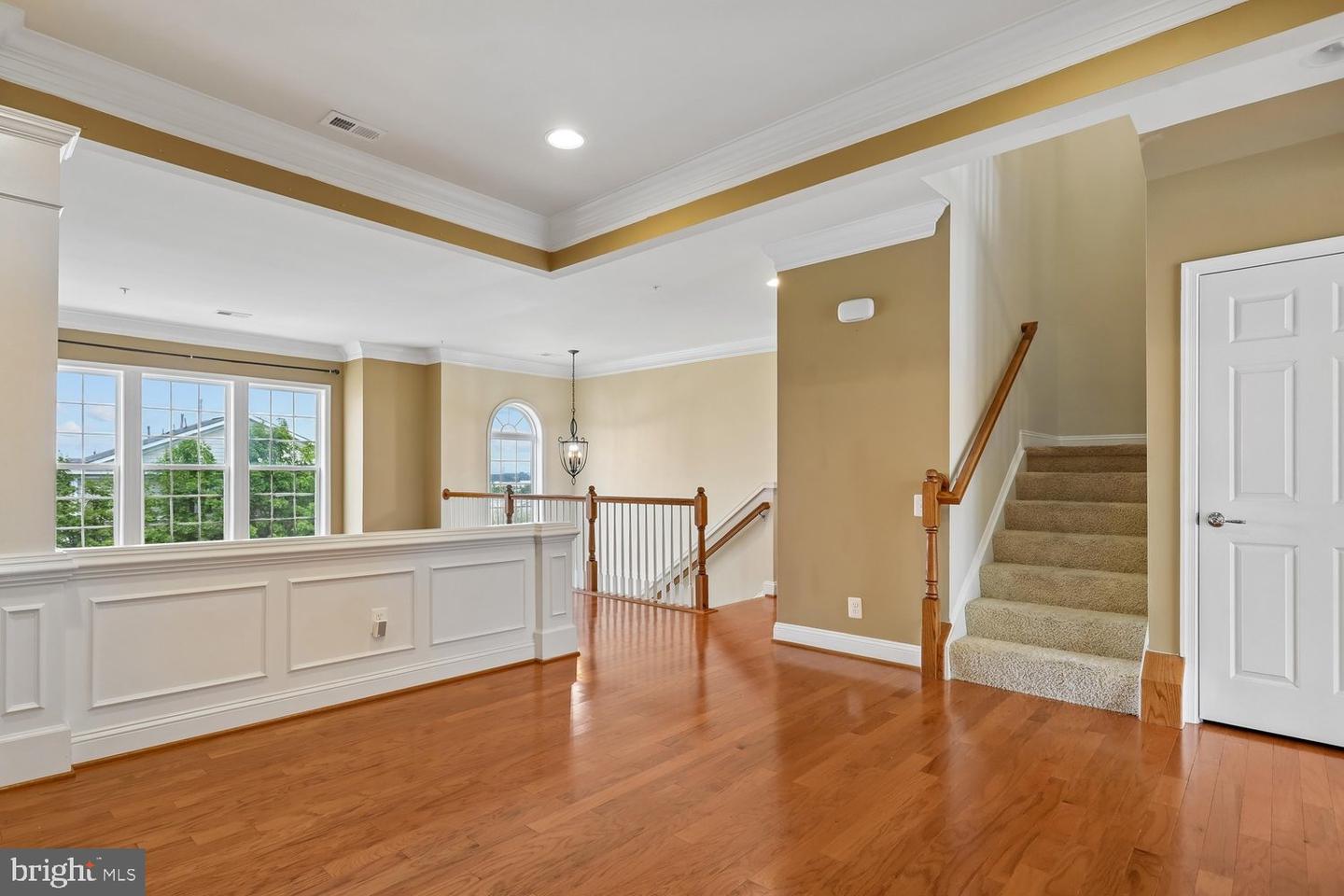 20638 Maitland Ter Property Photo 10