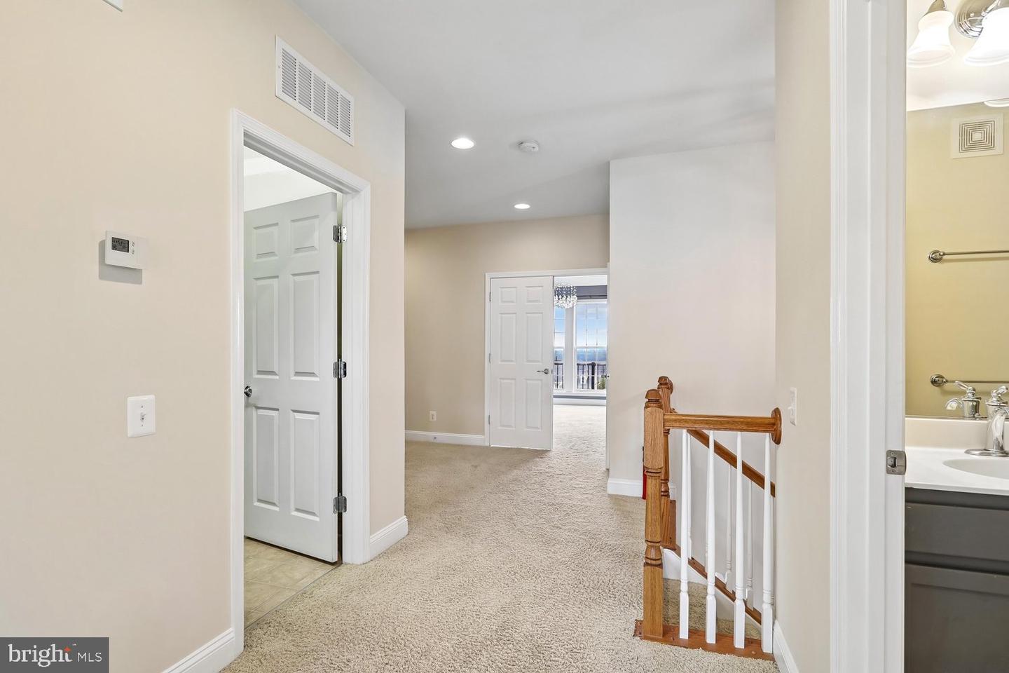 20638 Maitland Ter Property Photo 21