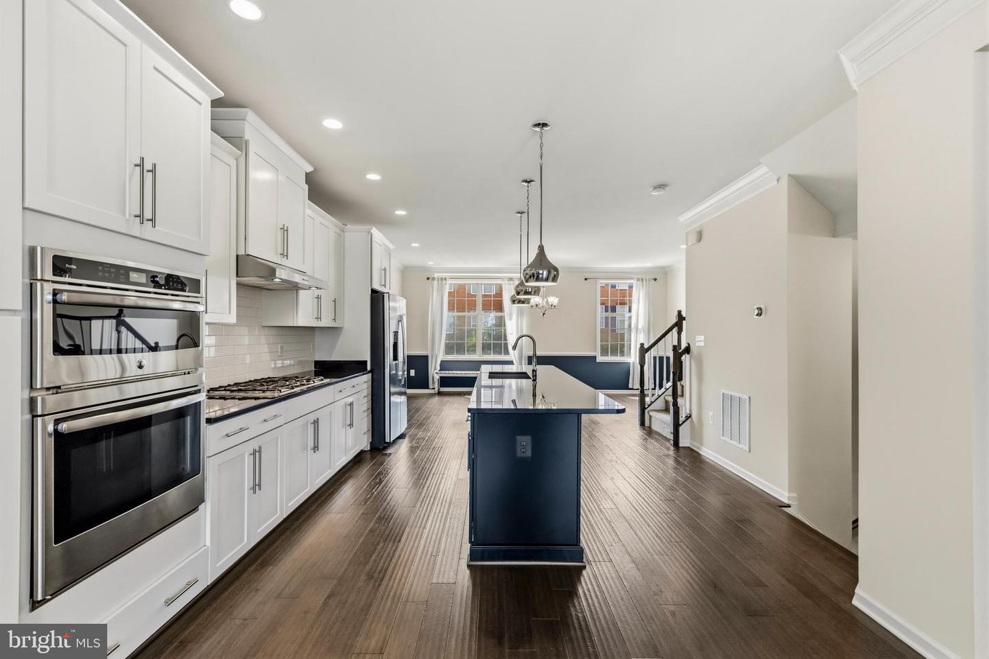 22462 Cambridgeport Sq Property Photo 19