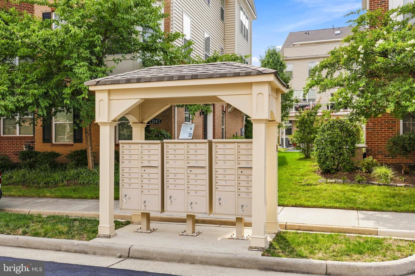 22462 Cambridgeport Sq Property Photo 40