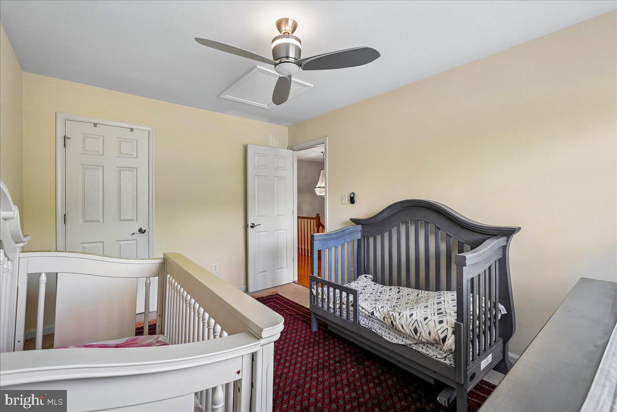 45855 Debhill Ter Property Photo 30