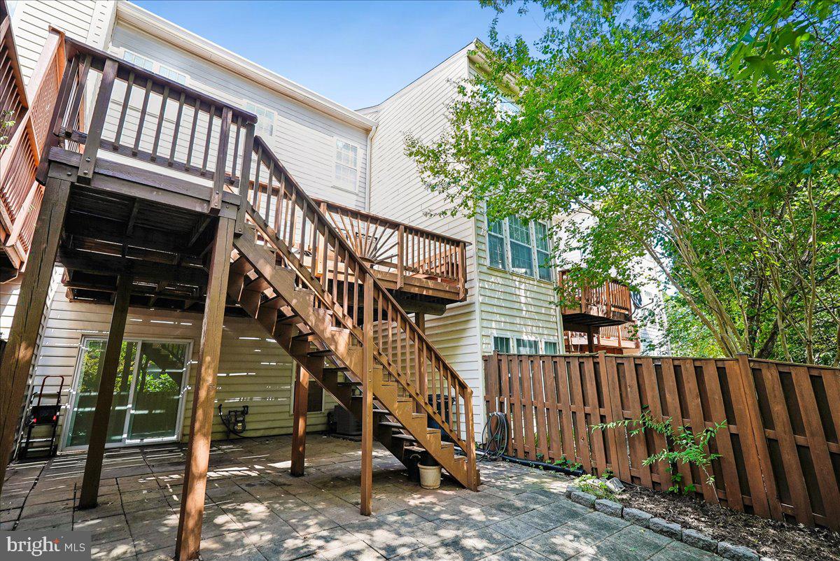 45855 Debhill Ter Property Photo 42