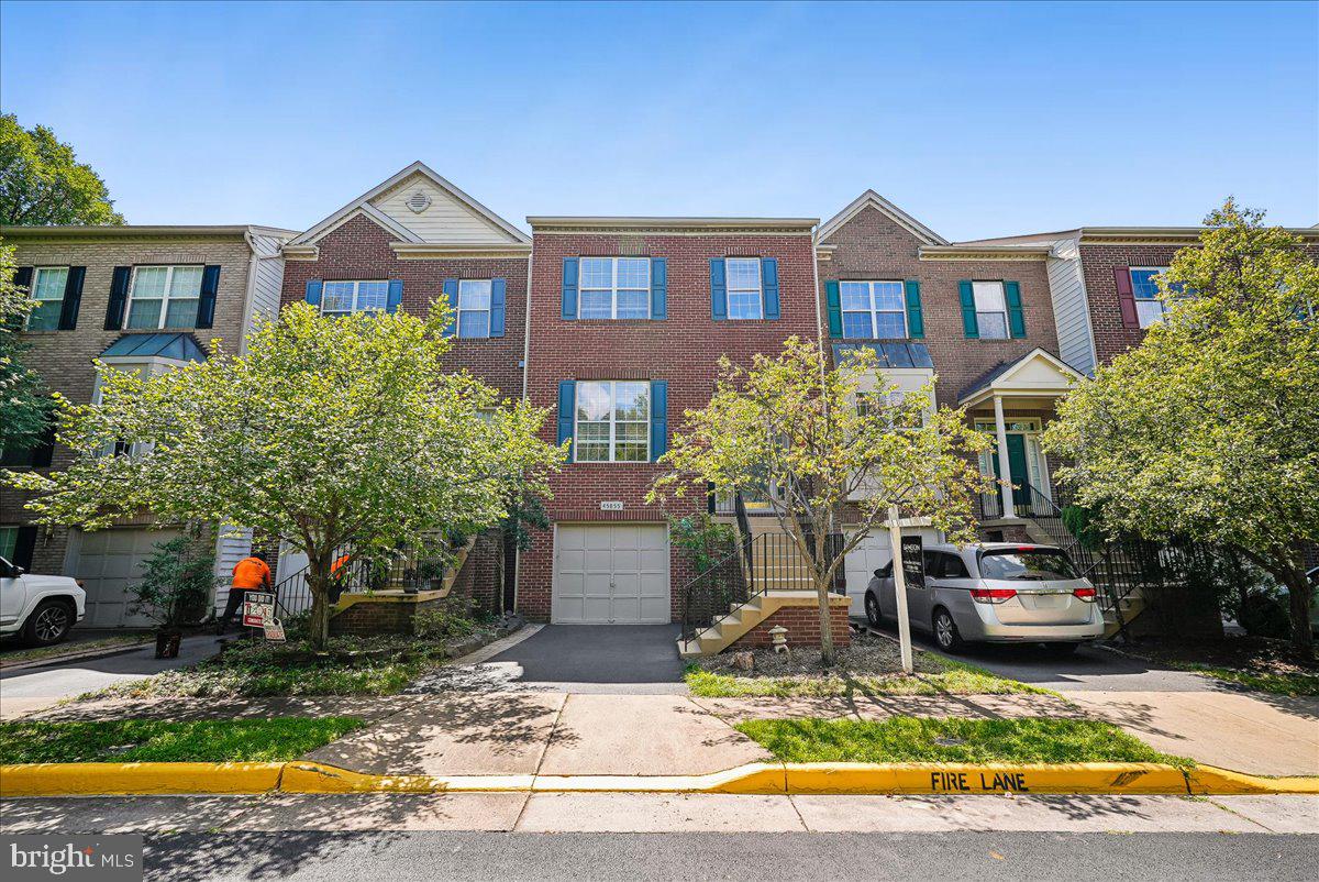 45855 Debhill Ter Property Photo 44