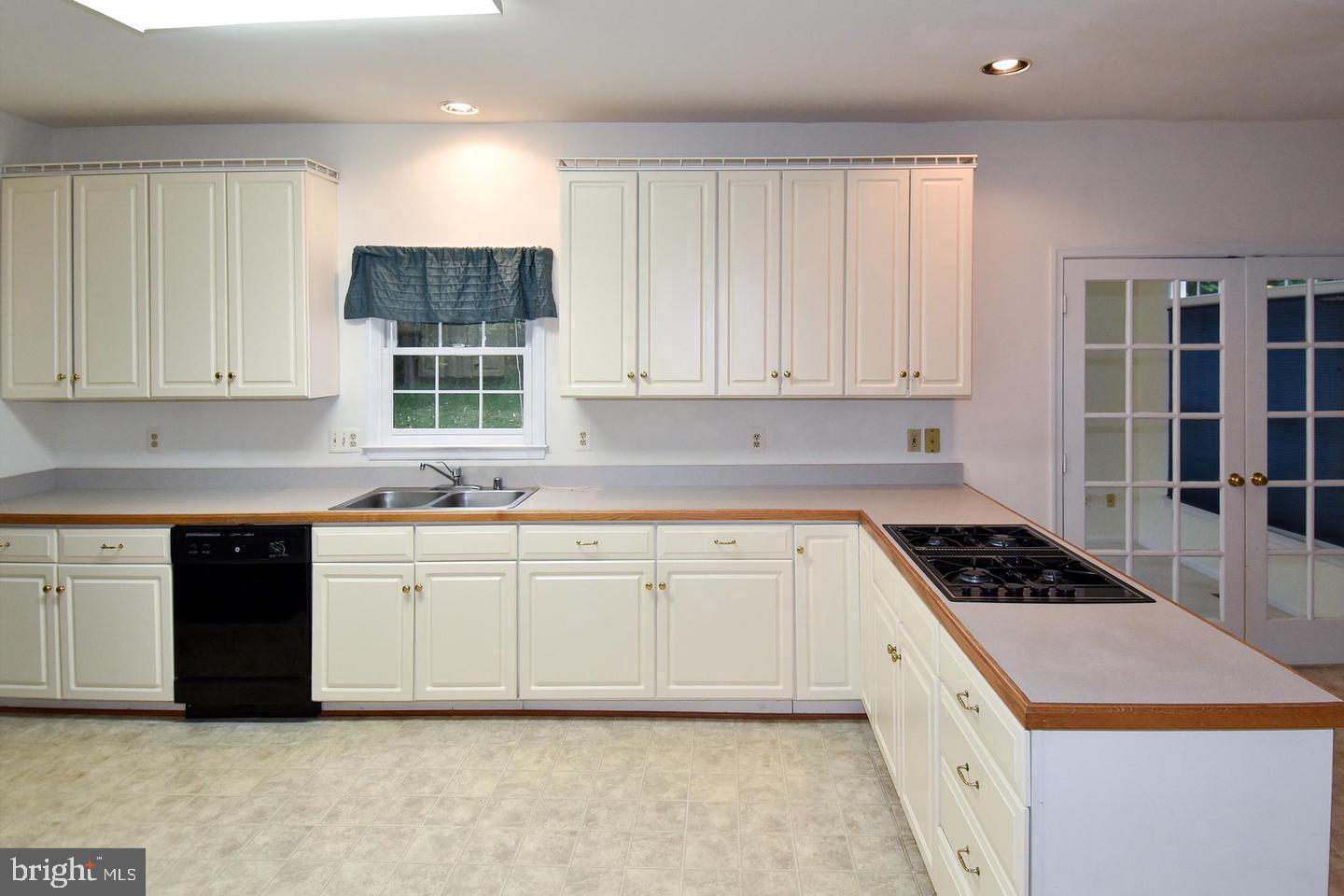 47313 Grandview Pl Property Photo 15