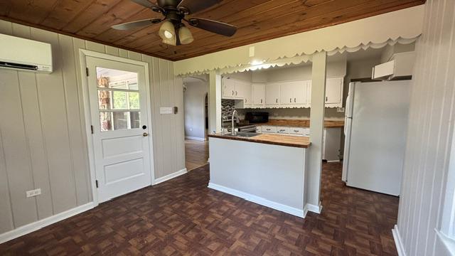 25339 Rainbow Ranch Ln Property Photo 11