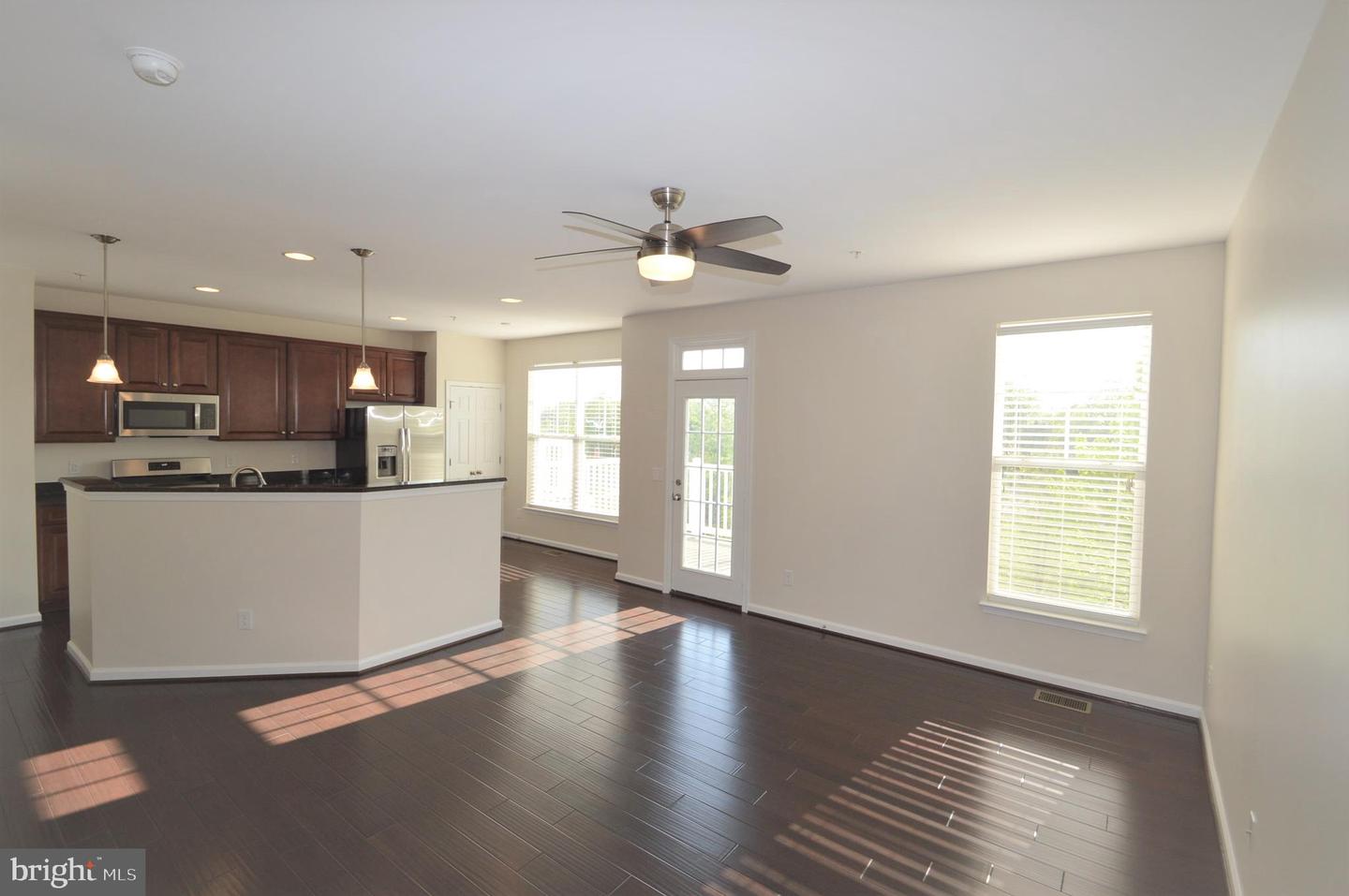 24646 Jackalope Ter Property Photo 3