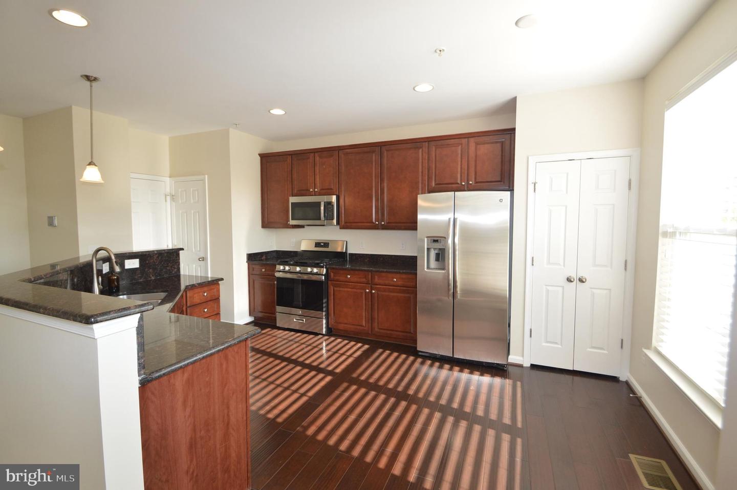 24646 Jackalope Ter Property Photo 7