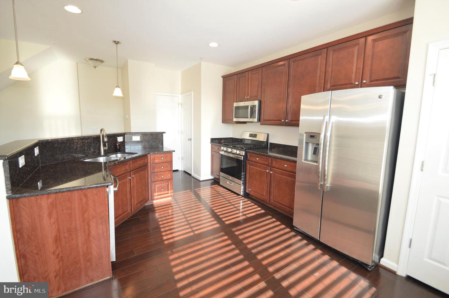 24646 Jackalope Ter Property Photo 8
