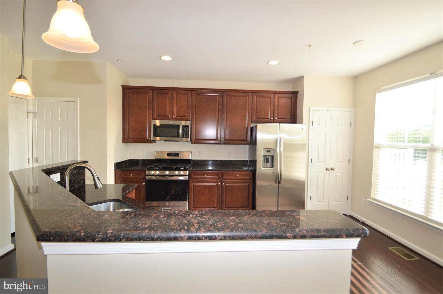 24646 Jackalope Ter Property Photo 10