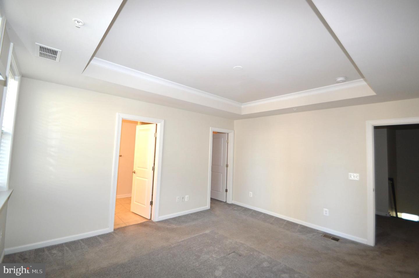 45091 Cappamore Ter Property Photo 27