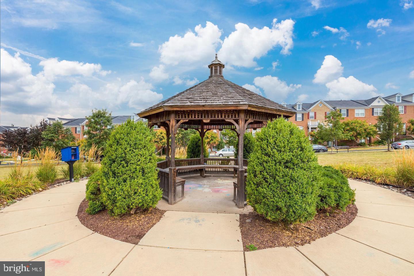 42816 Lauder Ter Property Photo 30