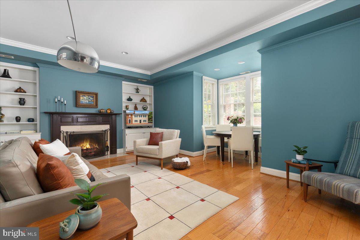 222 W Market St W Property Photo 8