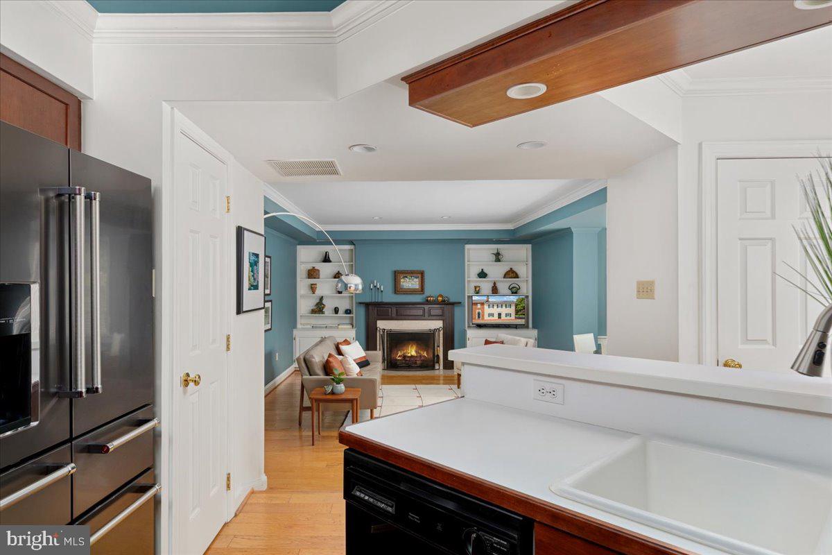 222 W Market St W Property Photo 14