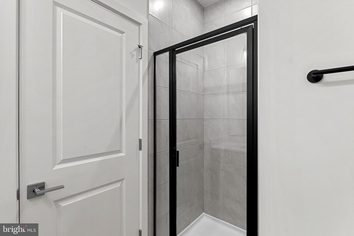 8 Sepia Sq #ka Property Photo 12
