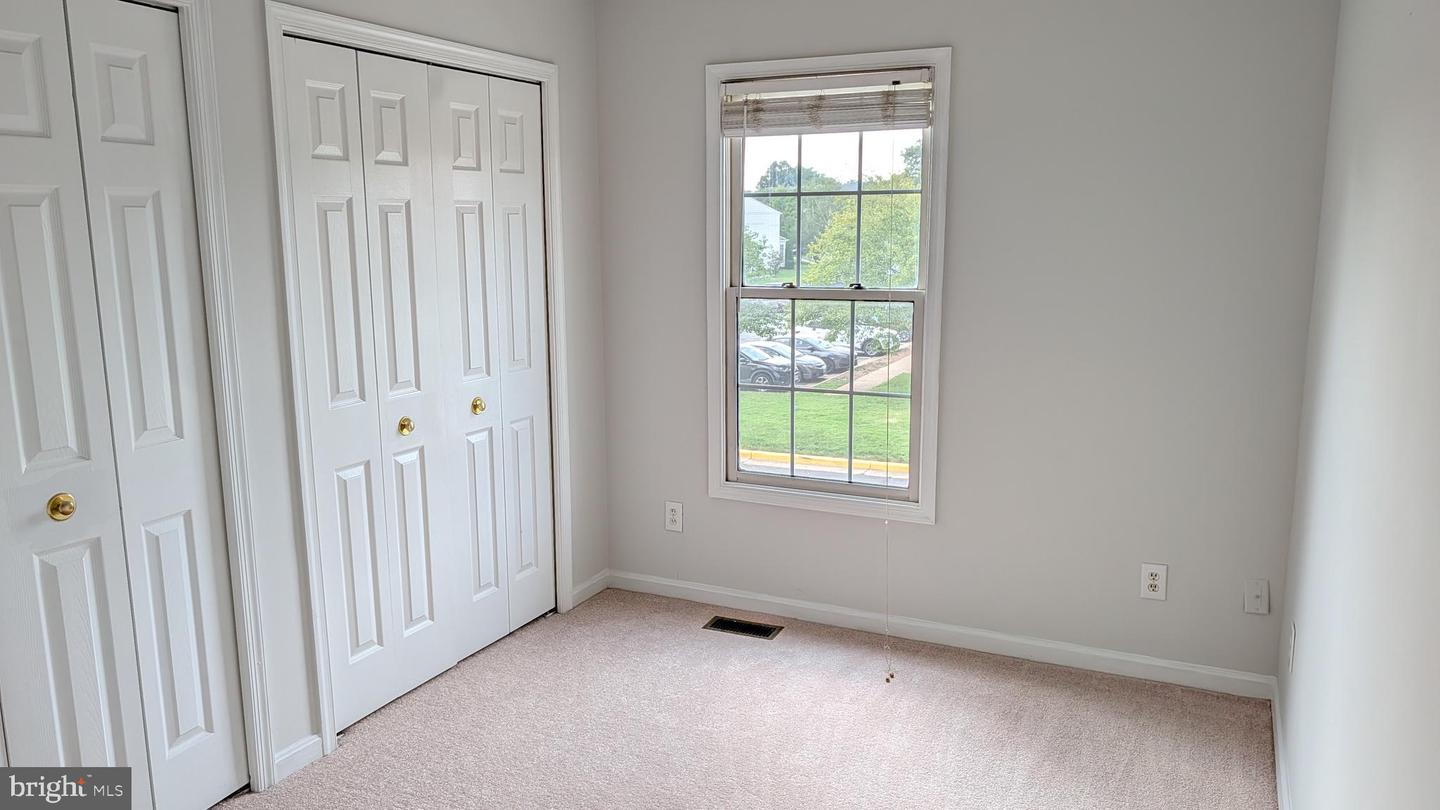 43543 Plantation Ter Property Photo 14