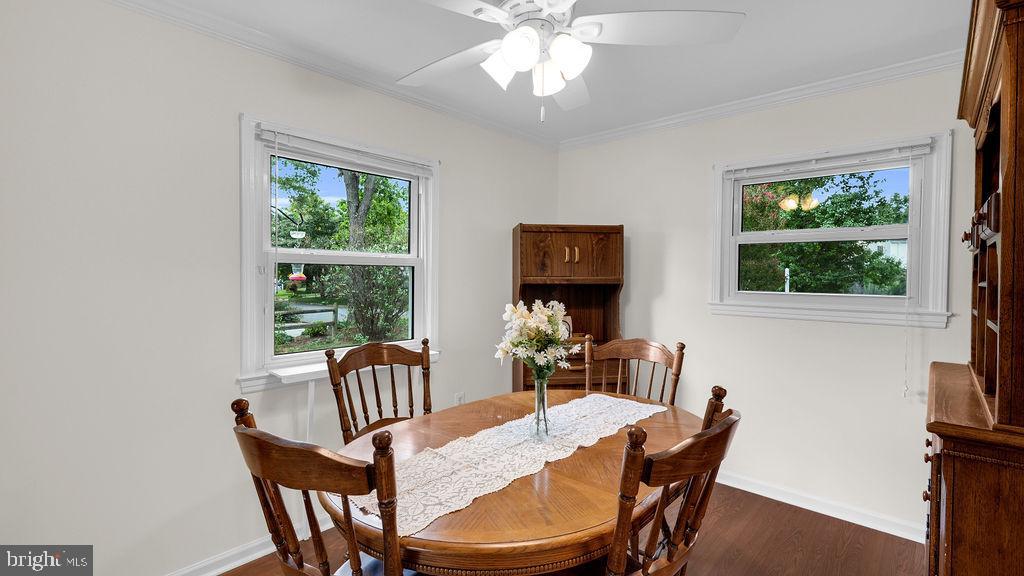 1115 S Dickenson Ave Property Photo 24