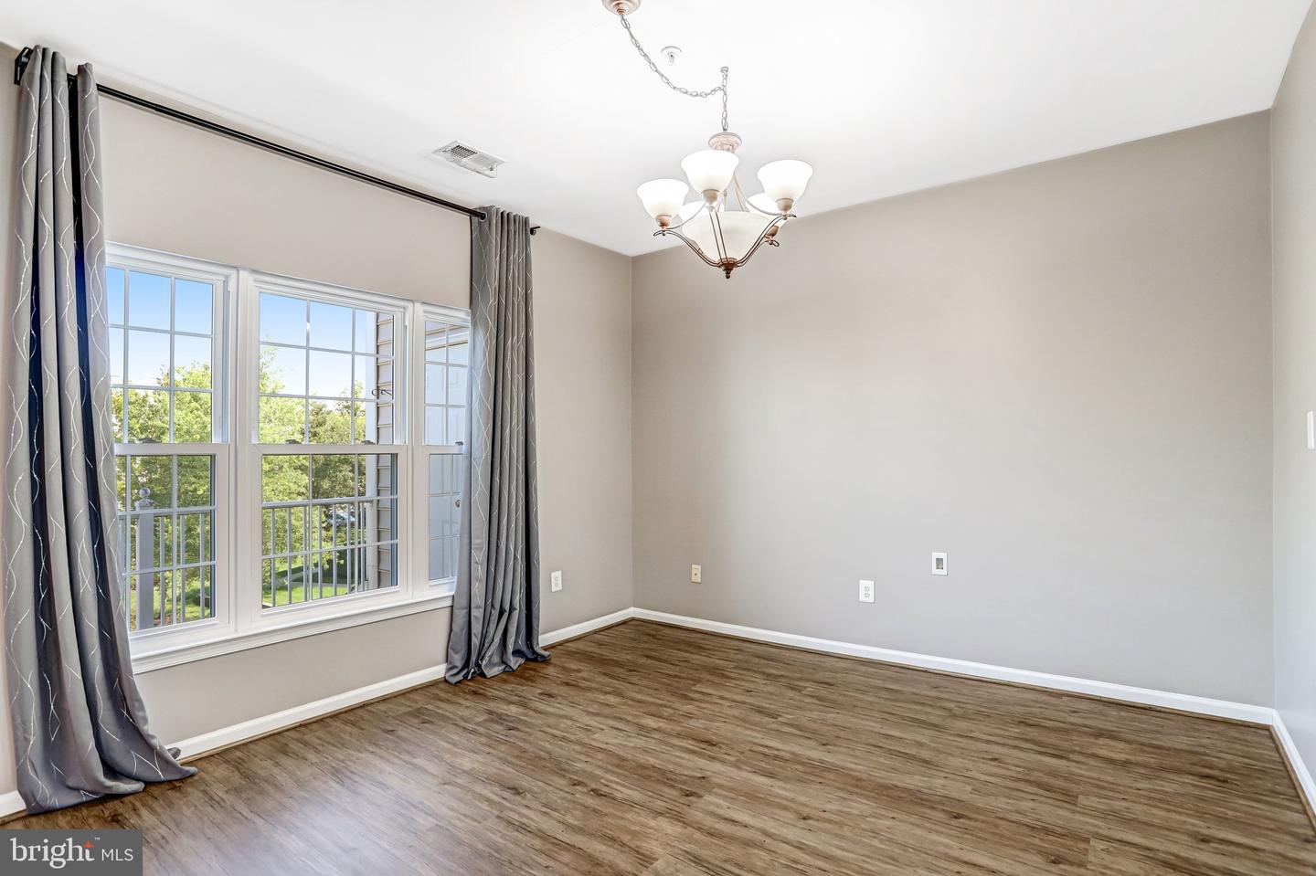 42217 Black Rock Ter Property Photo 17