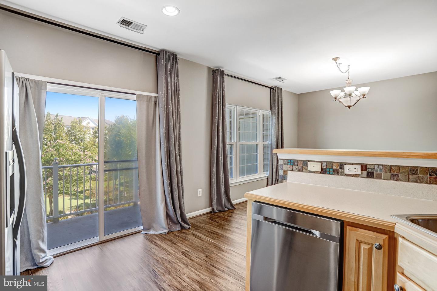 42217 Black Rock Ter Property Photo 18