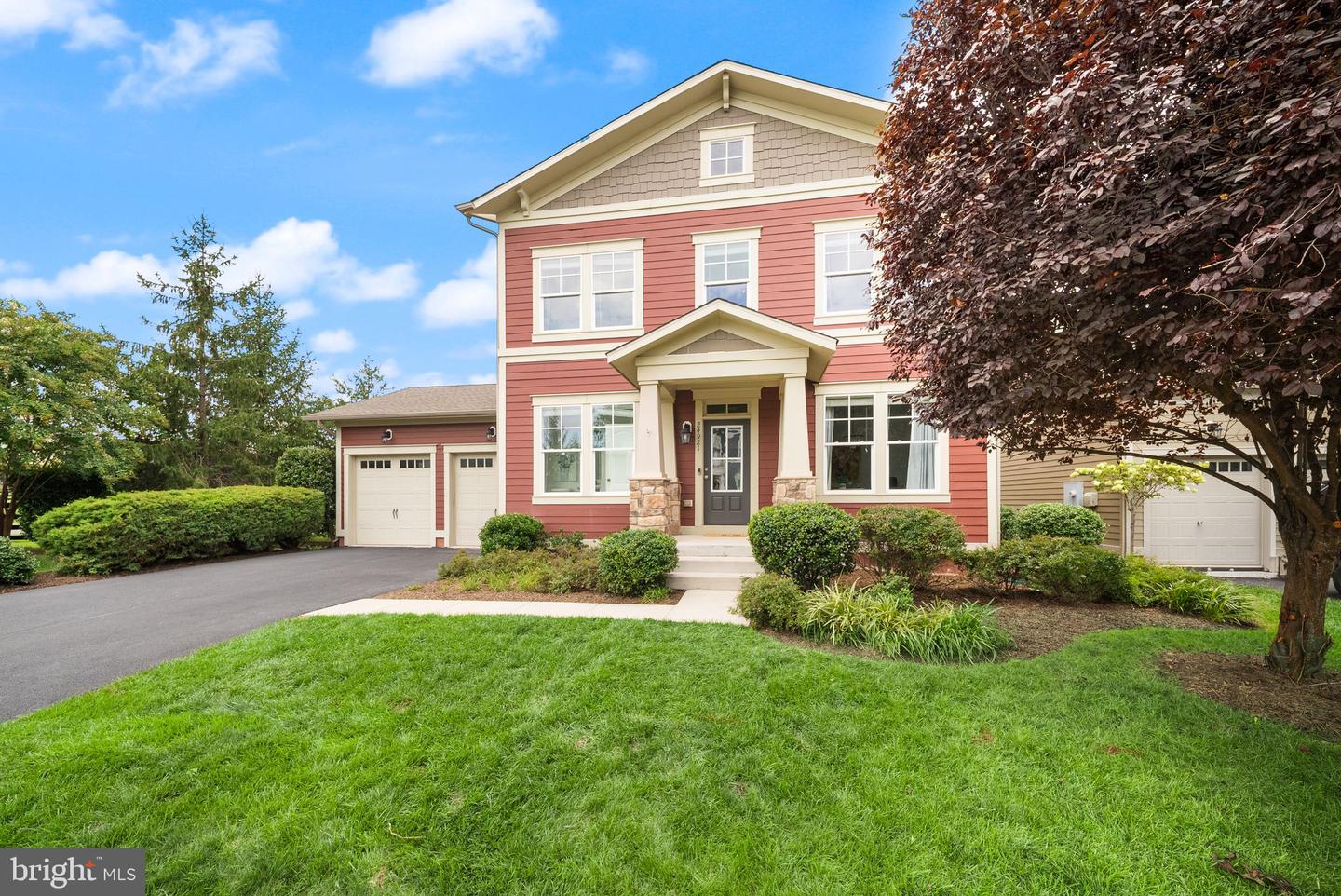 24921 Balmoral Glen Ct Property Photo 1