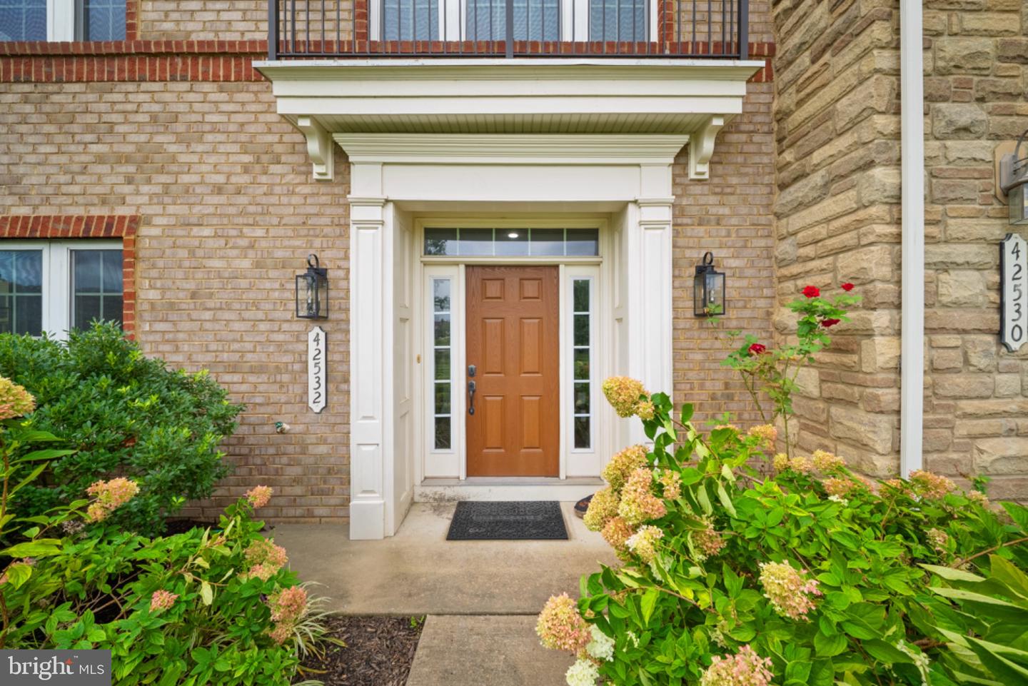 42532 Rowderbury Sq Property Photo 4