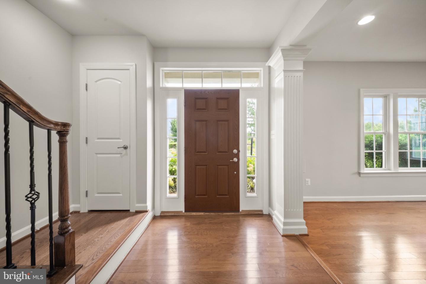 42532 Rowderbury Sq Property Photo 6