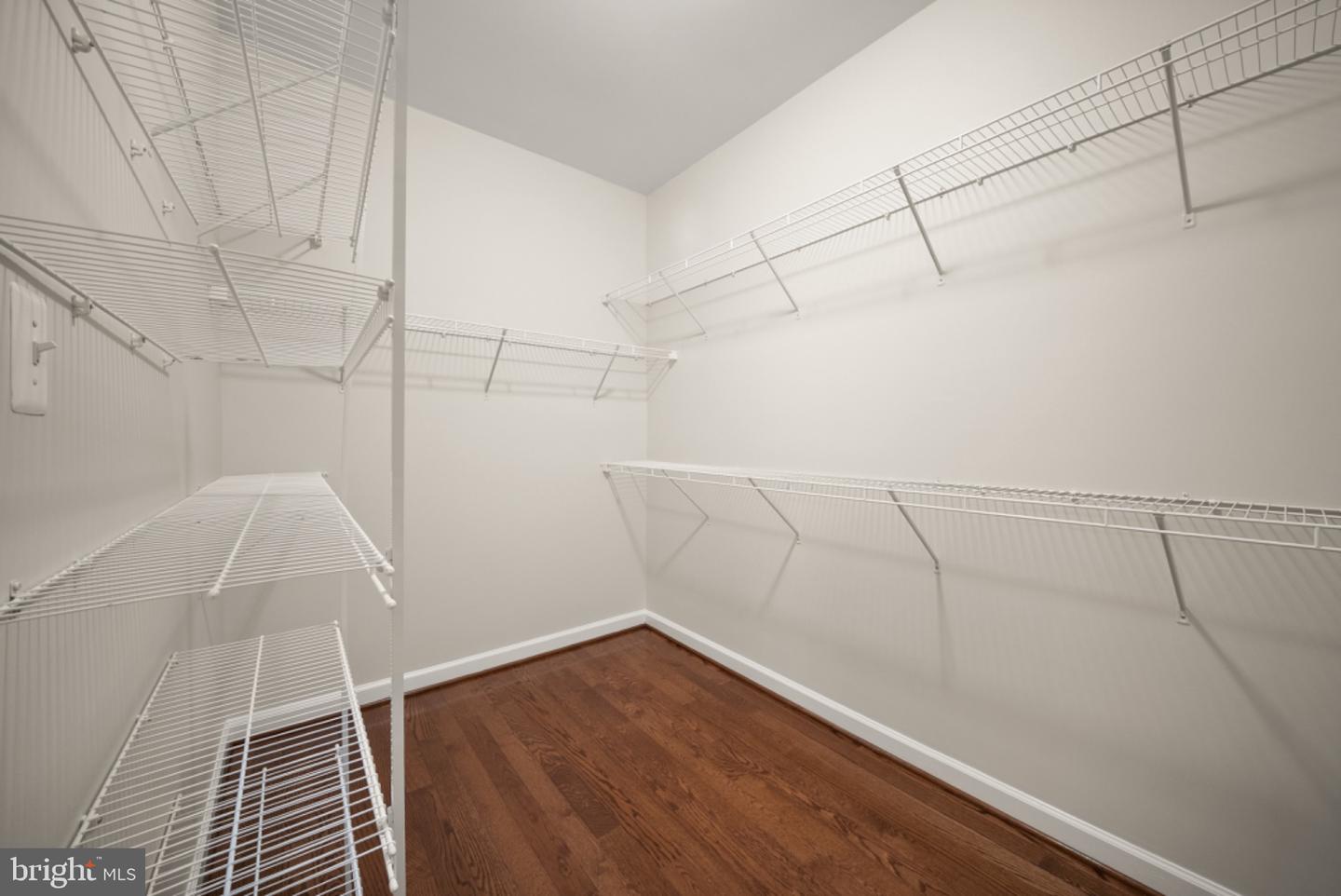 42532 Rowderbury Sq Property Photo 41