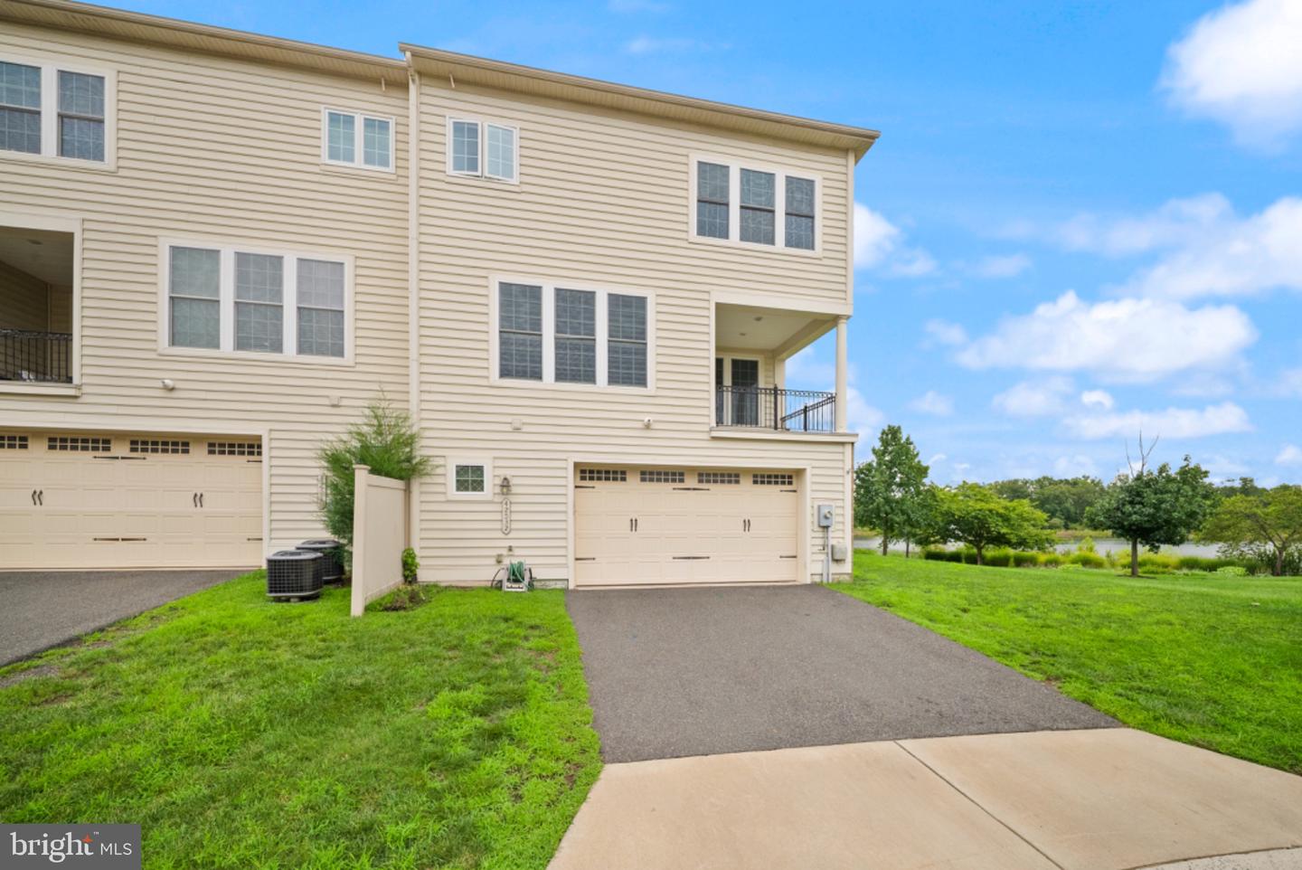 42532 Rowderbury Sq Property Photo 52