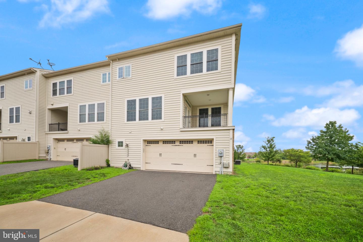 42532 Rowderbury Sq Property Photo 53