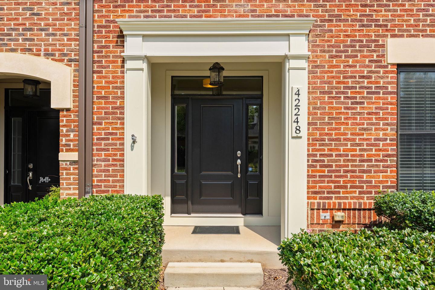 42248 Palladian Blue Ter Property Photo 5