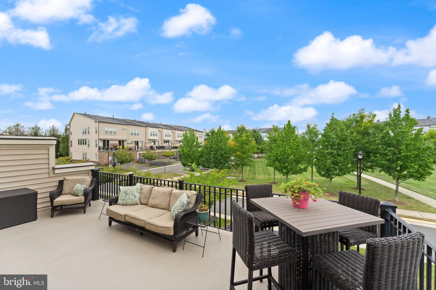 42248 Palladian Blue Ter Property Photo 36