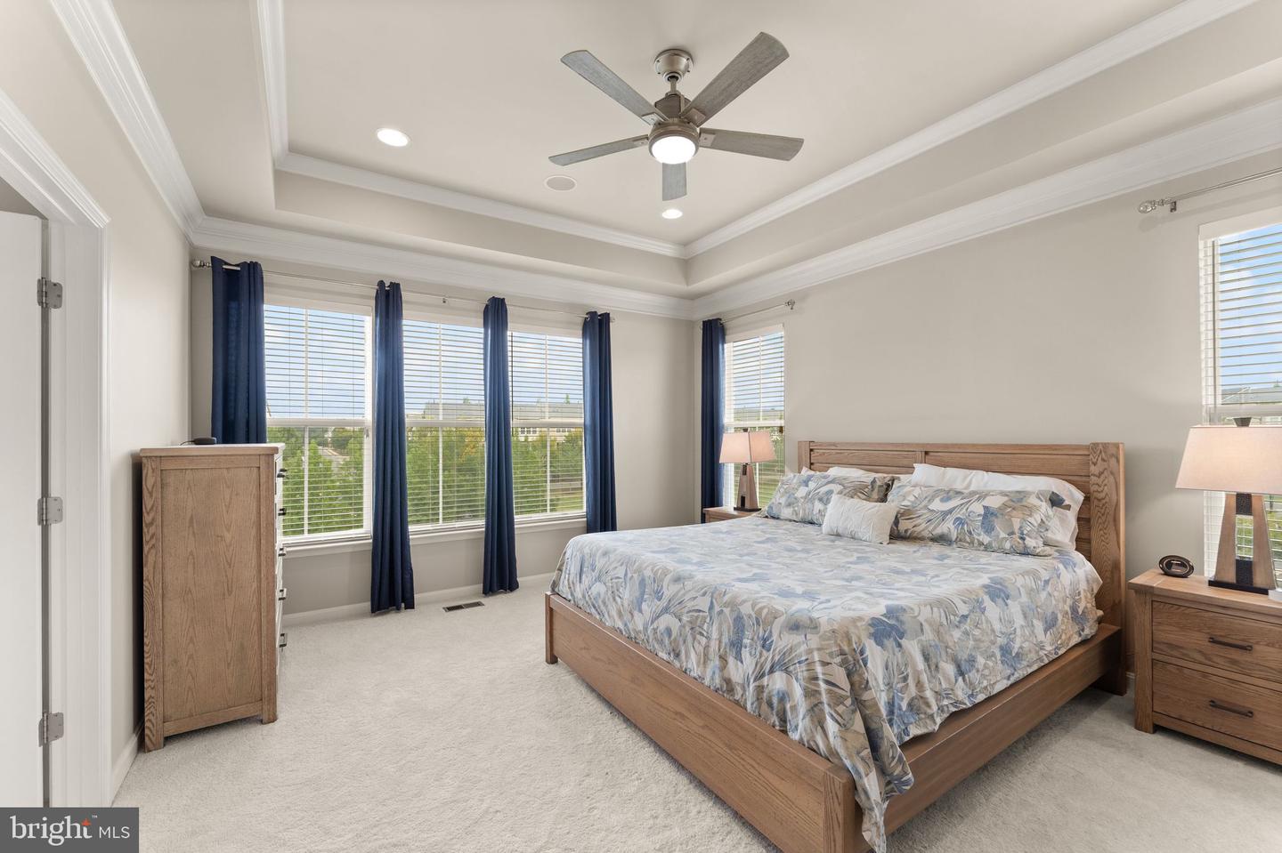 42248 Palladian Blue Ter Property Photo 42