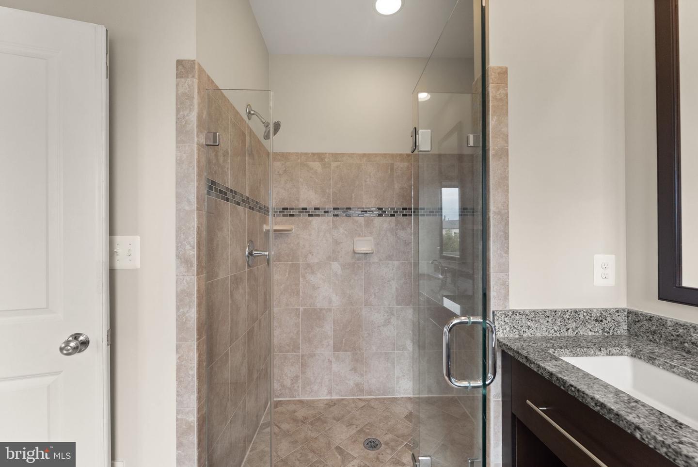 42248 Palladian Blue Ter Property Photo 49
