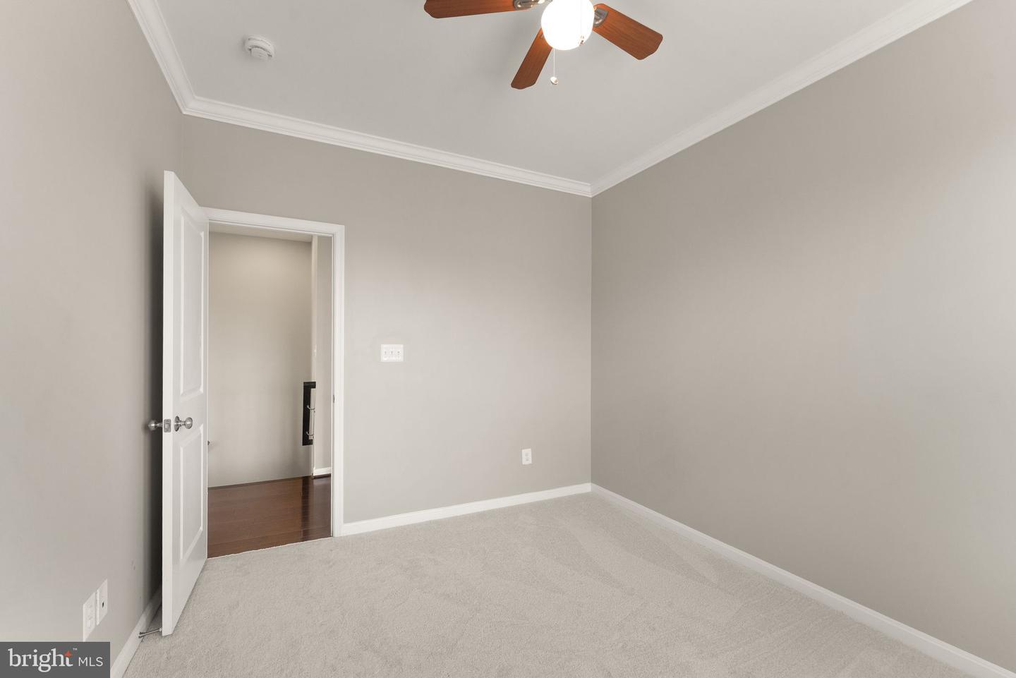 42248 Palladian Blue Ter Property Photo 55