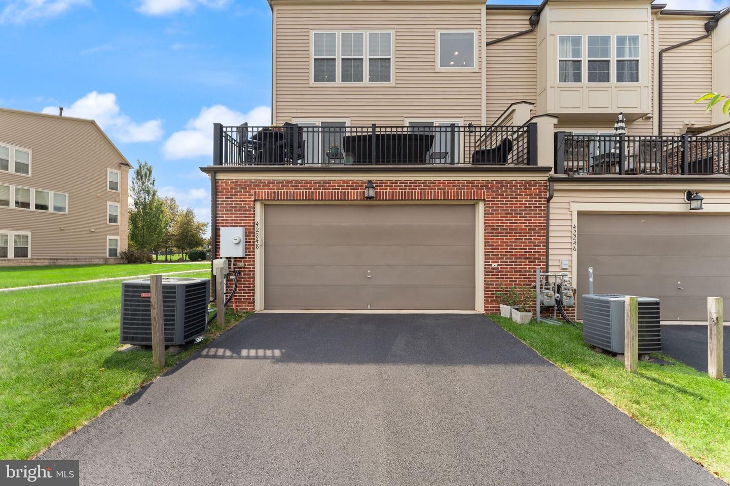 42248 Palladian Blue Ter Property Photo 60
