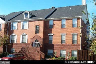 662 GATEWAY DR SE #213 Property Photo 1