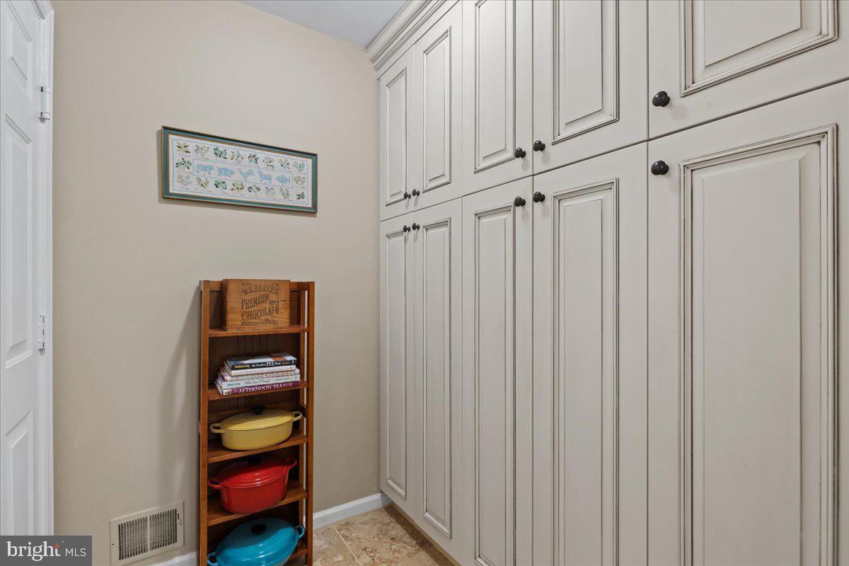 20612 Belwood Ct Property Photo 24