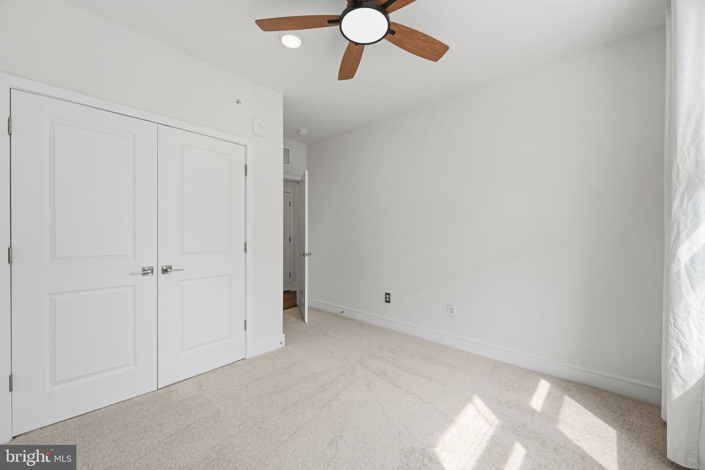 23688 Bolton Crescent Ter #304 Property Photo 26