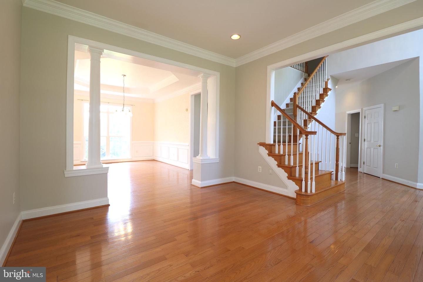 22078 Vantage Pointe Pl Property Photo 6