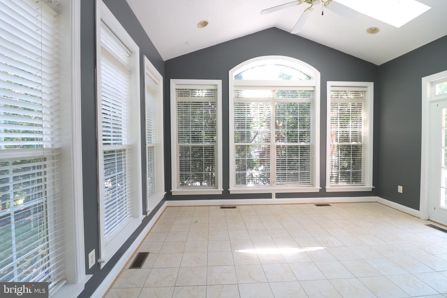 22078 Vantage Pointe Pl Property Photo 7