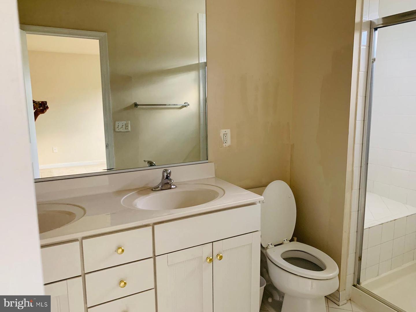 25550 Feltre Ter Property Photo 10