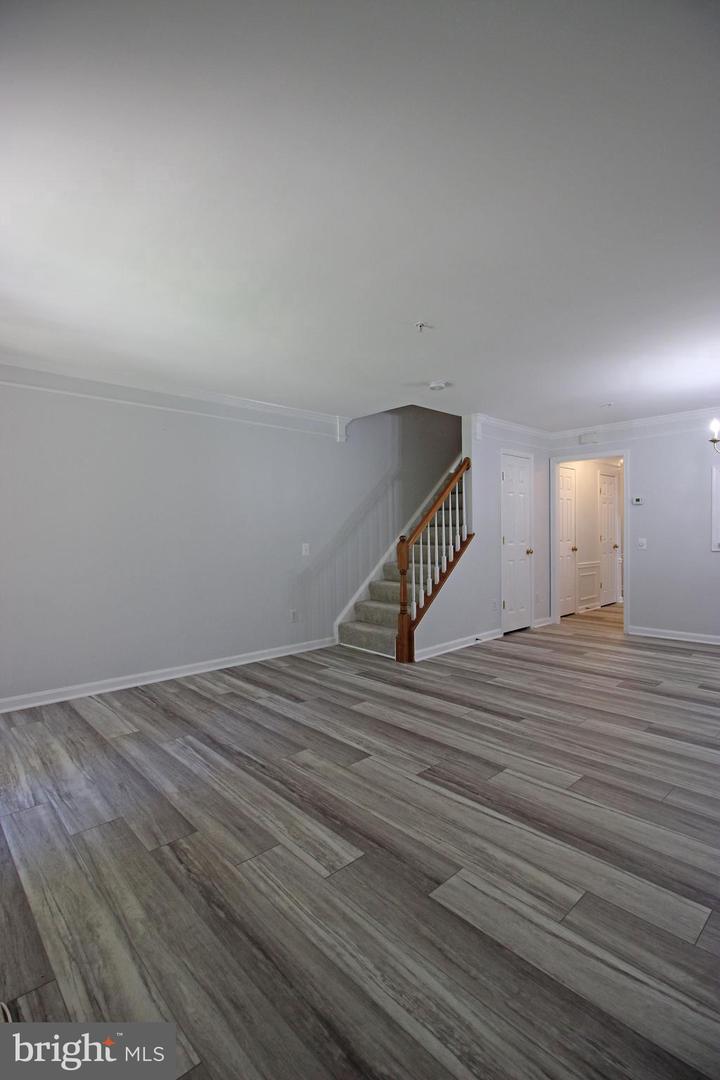 21783 Baldwin Sq Property Photo 10